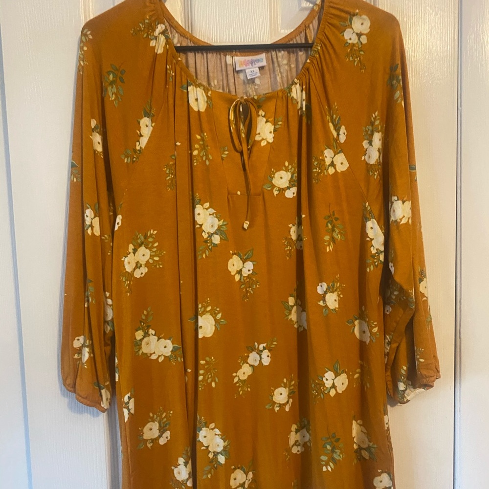 Lularoe Debra xl. NWOT, never worn